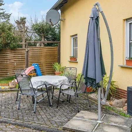 Schoenes In Mit Garten, Terrasse Und Grill Lutzerath
